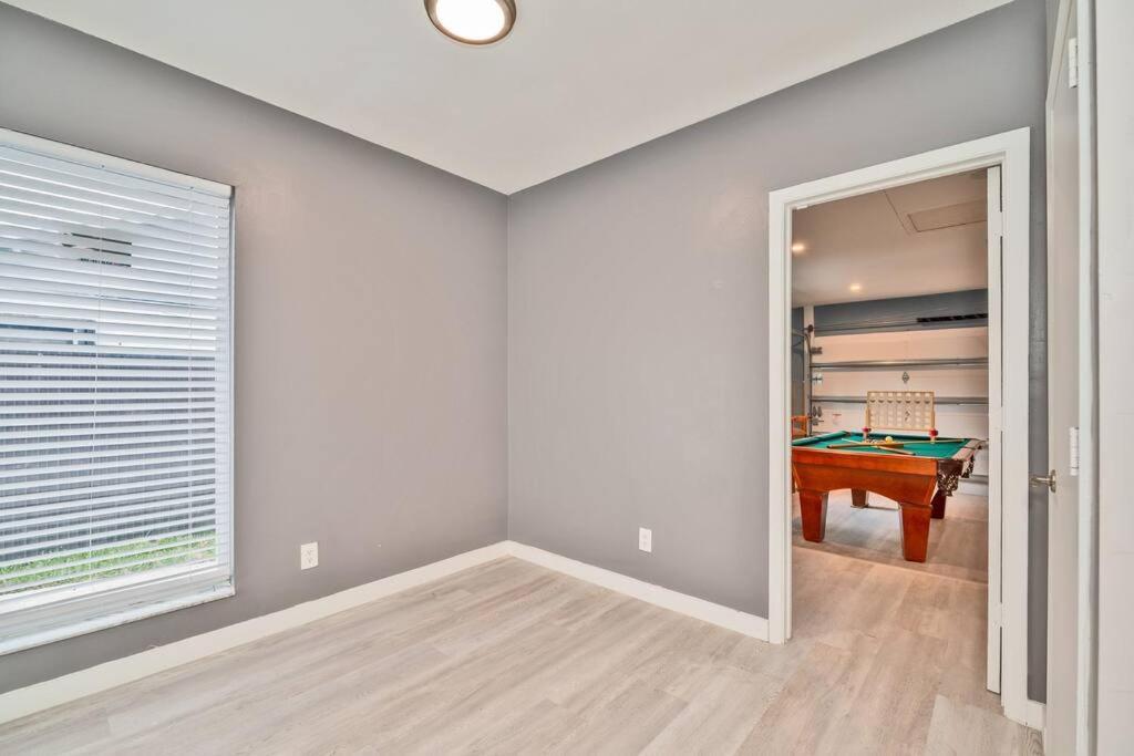 מיראמר Spacious 4 Bedrooms, 2 Bathroom House With Pool מראה חיצוני תמונה