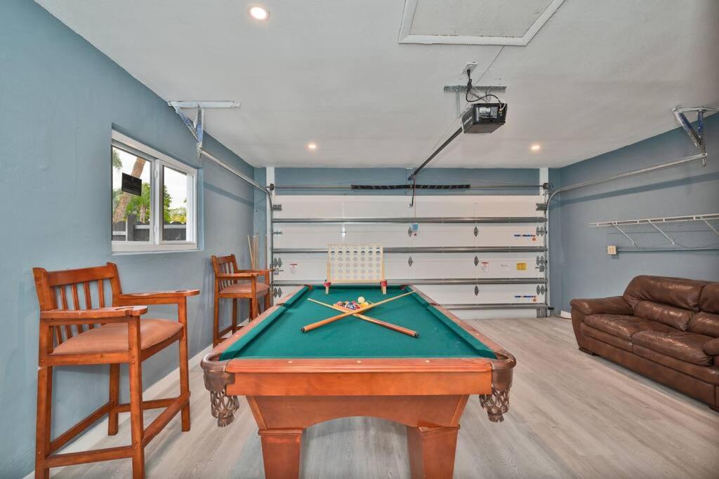מיראמר Spacious 4 Bedrooms, 2 Bathroom House With Pool מראה חיצוני תמונה