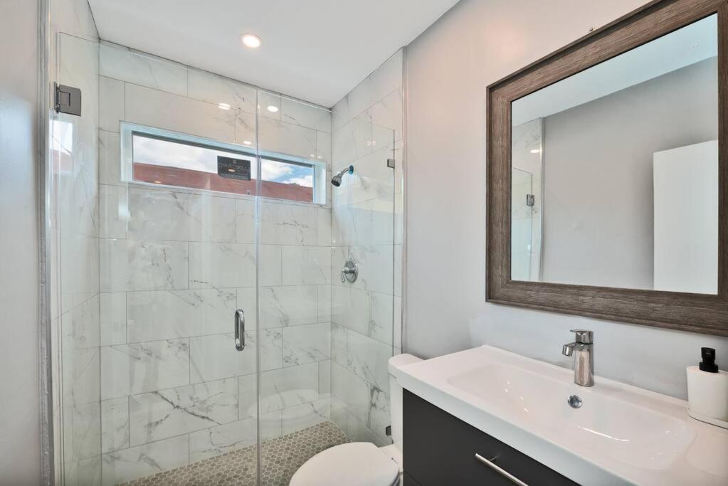 מיראמר Spacious 4 Bedrooms, 2 Bathroom House With Pool מראה חיצוני תמונה